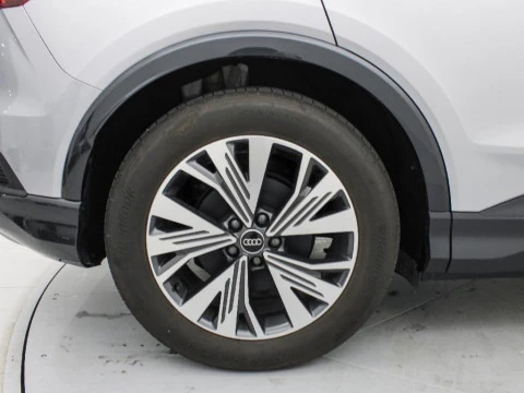 Audi Q4 e-tron BEV 63KWH 40 E-TRON ADVANCED AUTO 204 5P