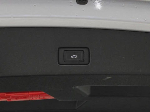 Audi Q4 e-tron BEV 63KWH 40 E-TRON ADVANCED AUTO 204 5P