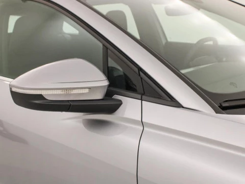 Audi Q4 e-tron BEV 63KWH 40 E-TRON ADVANCED AUTO 204 5P