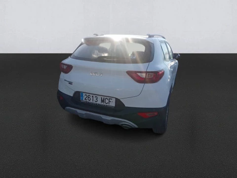 Kia Stonic 1.0 T-GDi 74kW (100CV) MHEV iMT Concept