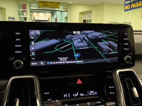 Kia Sorento 1.6 T-GDi HEV Emotion 4x2 (Pack Luxury) Auto 169 kW (230 CV)