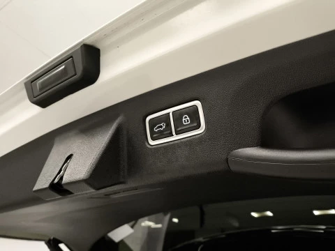 Kia Sorento 1.6 T-GDi HEV Emotion 4x2 (Pack Luxury) Auto 169 kW (230 CV)