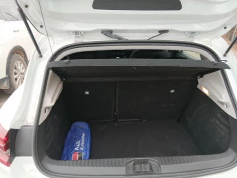 Renault Clio Business SCe 49 kW (67CV)