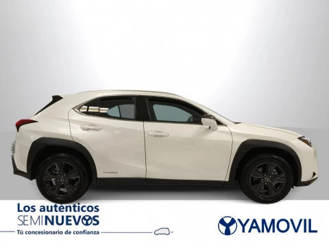 Lexus UX 250h Business 2WD 135 kW (184 CV)