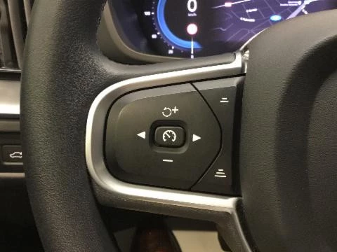 Volvo XC40 XC60 Core, B4 (diesel), Diésel