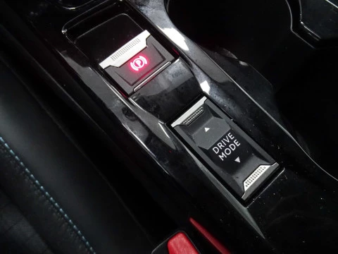 Peugeot e-208 Active Eléctrico 136 (100 Kw)