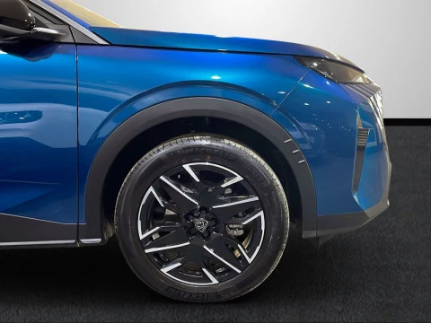 Peugeot 5008 Hybrid 1.2 107KW Allure eDCS6