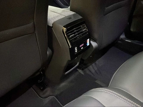 Peugeot 5008 Hybrid 1.2 107KW Allure eDCS6