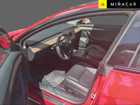 Tesla Model 3 RWD
