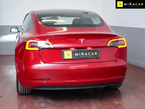 Tesla Model 3 RWD