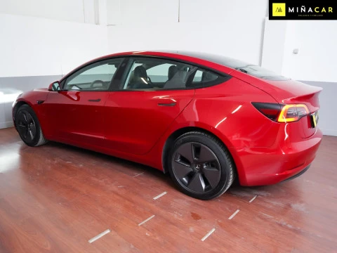 Tesla Model 3 RWD