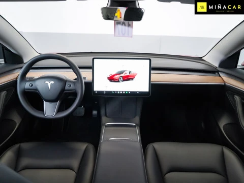 Tesla Model 3 RWD