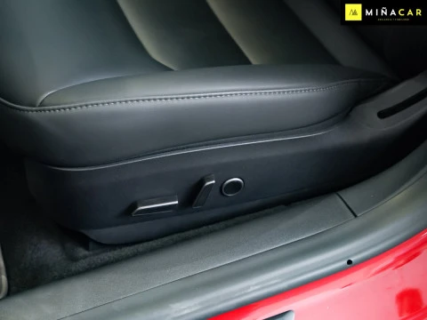 Tesla Model 3 RWD