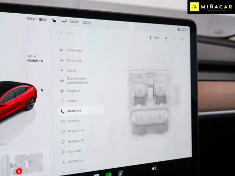 Tesla Model 3 RWD