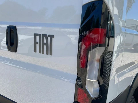 Fiat Ducato E-Ducato serie 2-Electric Vehicle Furgón 4.2T Heavy L3 H2 Electric 200 Kw & Batería 110 Kwh
