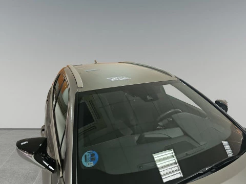 Lexus UX 2.0 250h Business