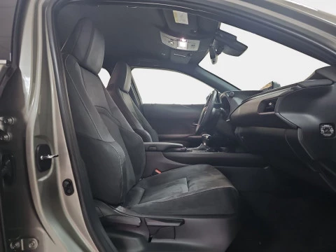 Lexus UX 2.0 250h Business