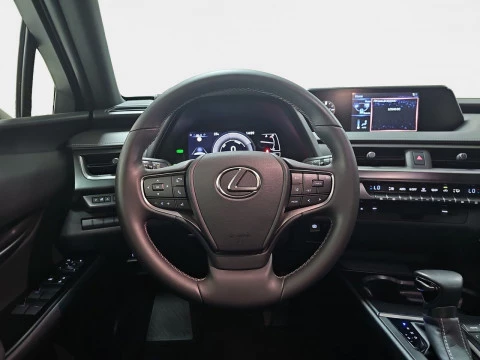Lexus UX 2.0 250h Business