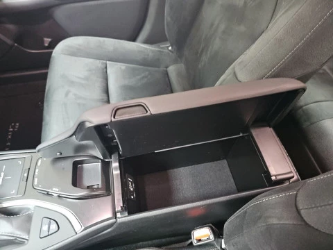 Lexus UX 2.0 250h Business