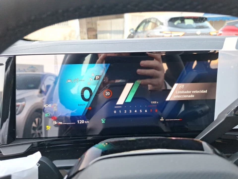 Renault Austral Evolution Mild Hybrid 116kW Auto