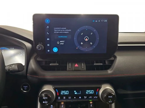 Toyota Rav4 2.5l PLUG-IN 300PH (e-CVT) Advance