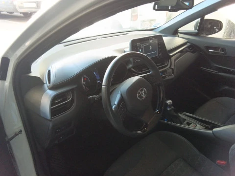 Toyota C-HR 1.8 125H Advance