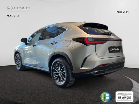 Lexus NX 450h+ Premium+ 4WD