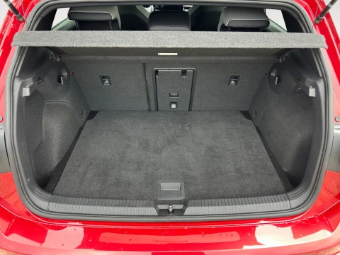 Volkswagen Golf R-Line 1.5 TSI 96kW (130CV)