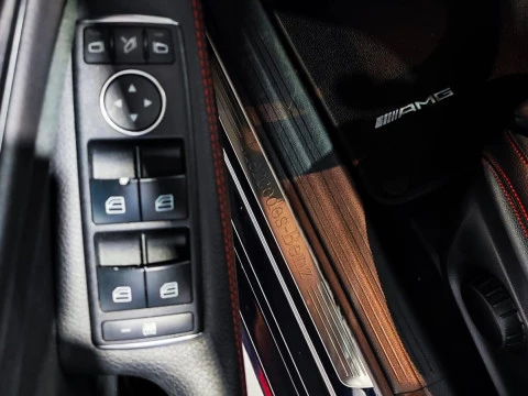 Mercedes-Benz AMG C CLA180 