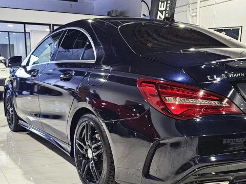 Mercedes-Benz AMG C CLA180 