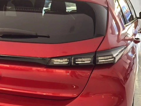 Peugeot 308 5P Allure PureTech 130 S&S MAN