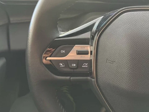 Peugeot 308 5P Allure PureTech 130 S&S MAN