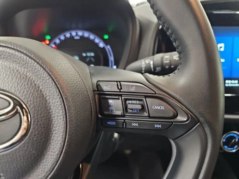 Toyota Aygo X Cross 1.0 VVT-I 72CV Play