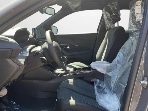 Peugeot 2008 Allure Gasolina 100 S&S 6 Vel. MAN