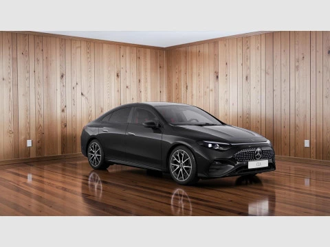 Mercedes-Benz CLA  250+ con tecnologia EQ