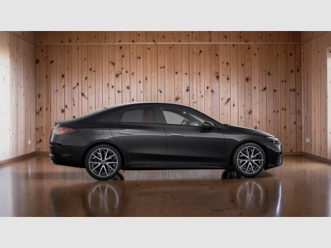Mercedes-Benz CLA  250+ con tecnologia EQ