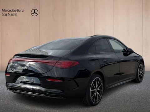 Mercedes-Benz CLA  250+ con tecnologia EQ