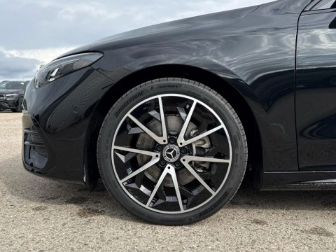 Mercedes-Benz CLA  250+ con tecnologia EQ