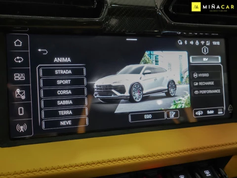 Lamborghini Urus 4.0 V8 PHEV SE 588 kW (800 CV)