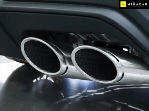 Lamborghini Urus 4.0 V8 PHEV SE 588 kW (800 CV)