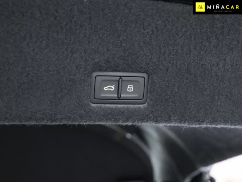 Lamborghini Urus 4.0 V8 PHEV SE 588 kW (800 CV)