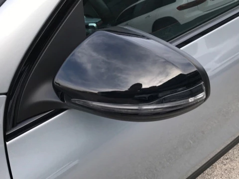 Mercedes-Benz GLA  200 d