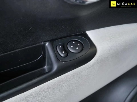 Fiat 500 1.0 Hybrid Dolcevita 51 kW (70 CV)