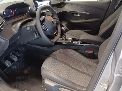 Peugeot 208 Allure Gasolina 100 S&S 6 Vel. MAN