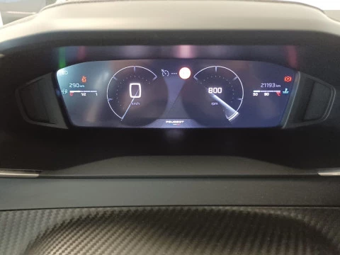 Peugeot 208 Allure Gasolina 100 S&S 6 Vel. MAN