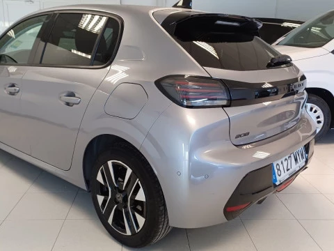 Peugeot 208 Allure Gasolina 100 S&S 6 Vel. MAN
