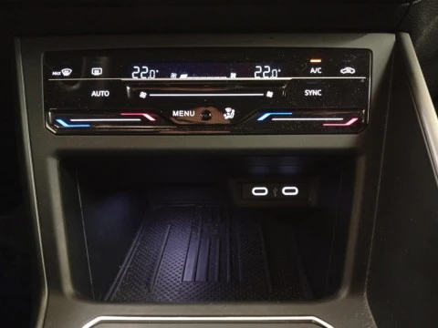 Volkswagen Taigo R-Line 1.0 TSI 85 kW (115 CV) DSG