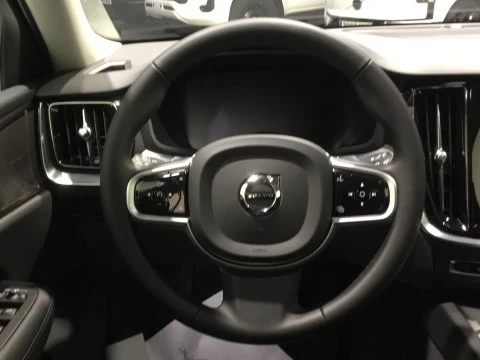 Volvo V60 V60 PLUS B4 MILD HYBRID GASOLINA