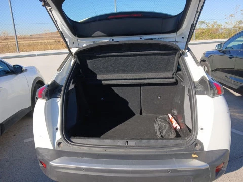 Peugeot 2008 Active BlueHDI 81kW (110CV)