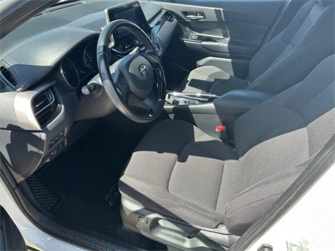 Toyota C-HR 1.8 125H Advance